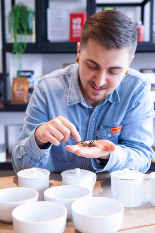 What Tea Range Should a Coffee Shop Offer?