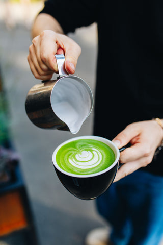 Best Matcha for Matcha Lattes in Coffee Shops